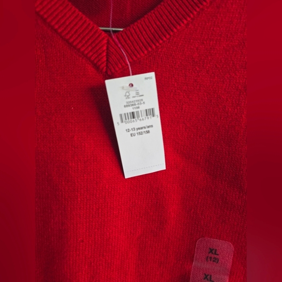 NWT! Gap, Kids Organic Cotton Uniform Sweater, Red, Size XL (12-13years) - Picture 7 of 7